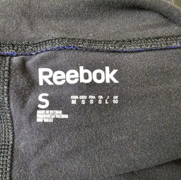 Reebok Bike Shorts - Picture 2 of 2